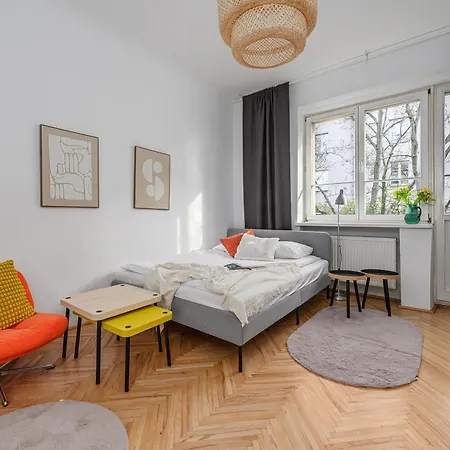 アパート Shortstaypoland Wybrzeze Kosciuszkowskie B126 ワルシャワ