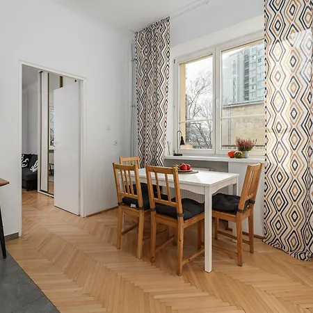 Shortstaypoland Wybrzeze Kosciuszkowskie B126 *